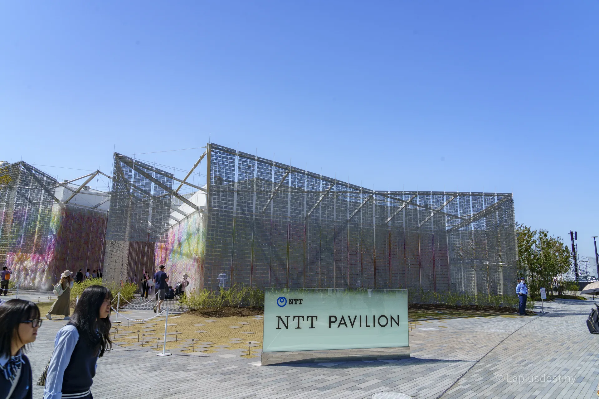 NTTグループパビリオン前