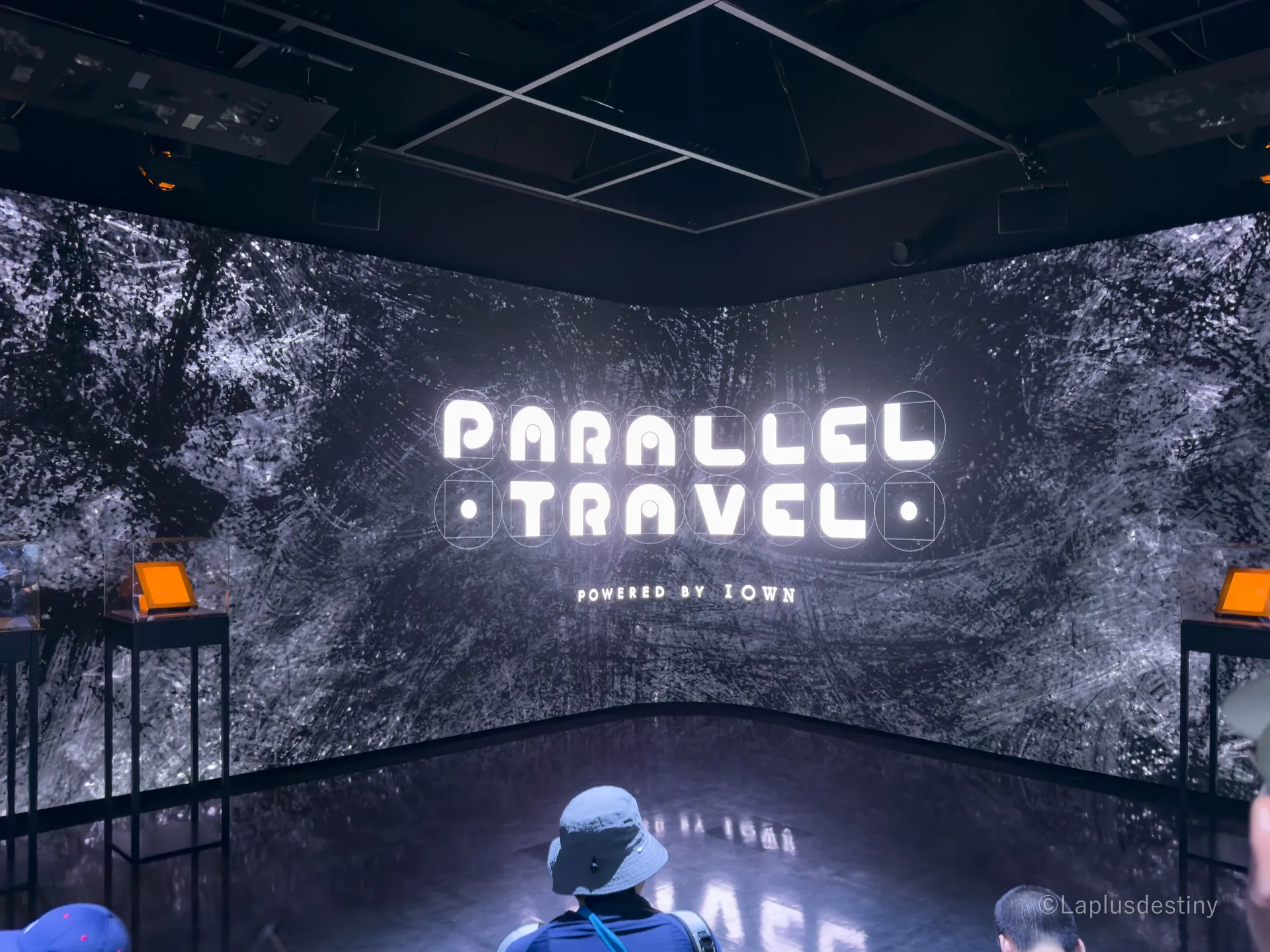 Parallel Travel